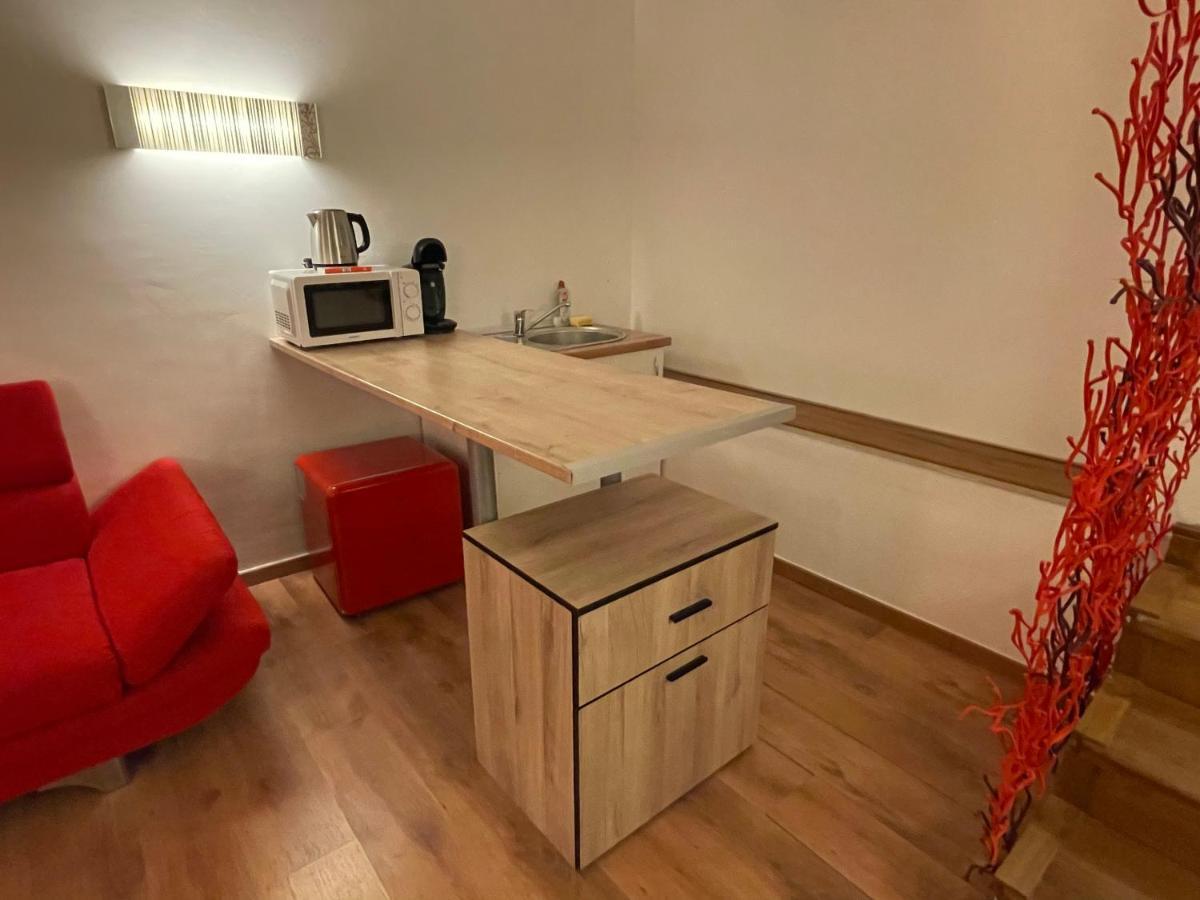 New Workspace Studio Savoya9 Self Check In Old City Center Timisoara Exterior foto